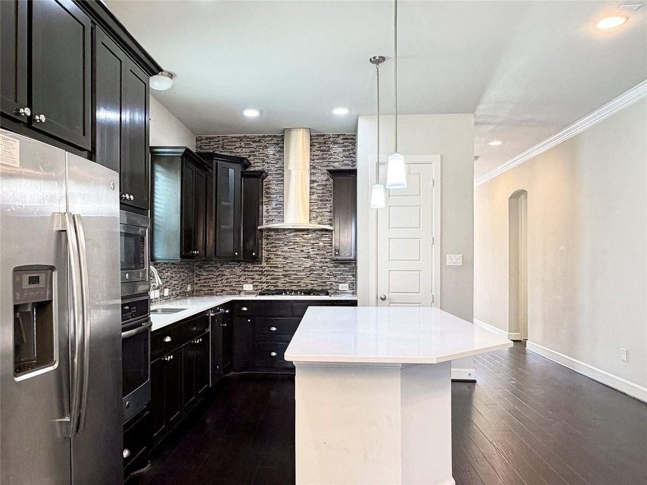 1005 Moonstone St - Photo 6 of 22