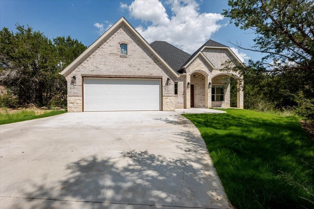 4011 Ponca Dr - Photo 2 of 24