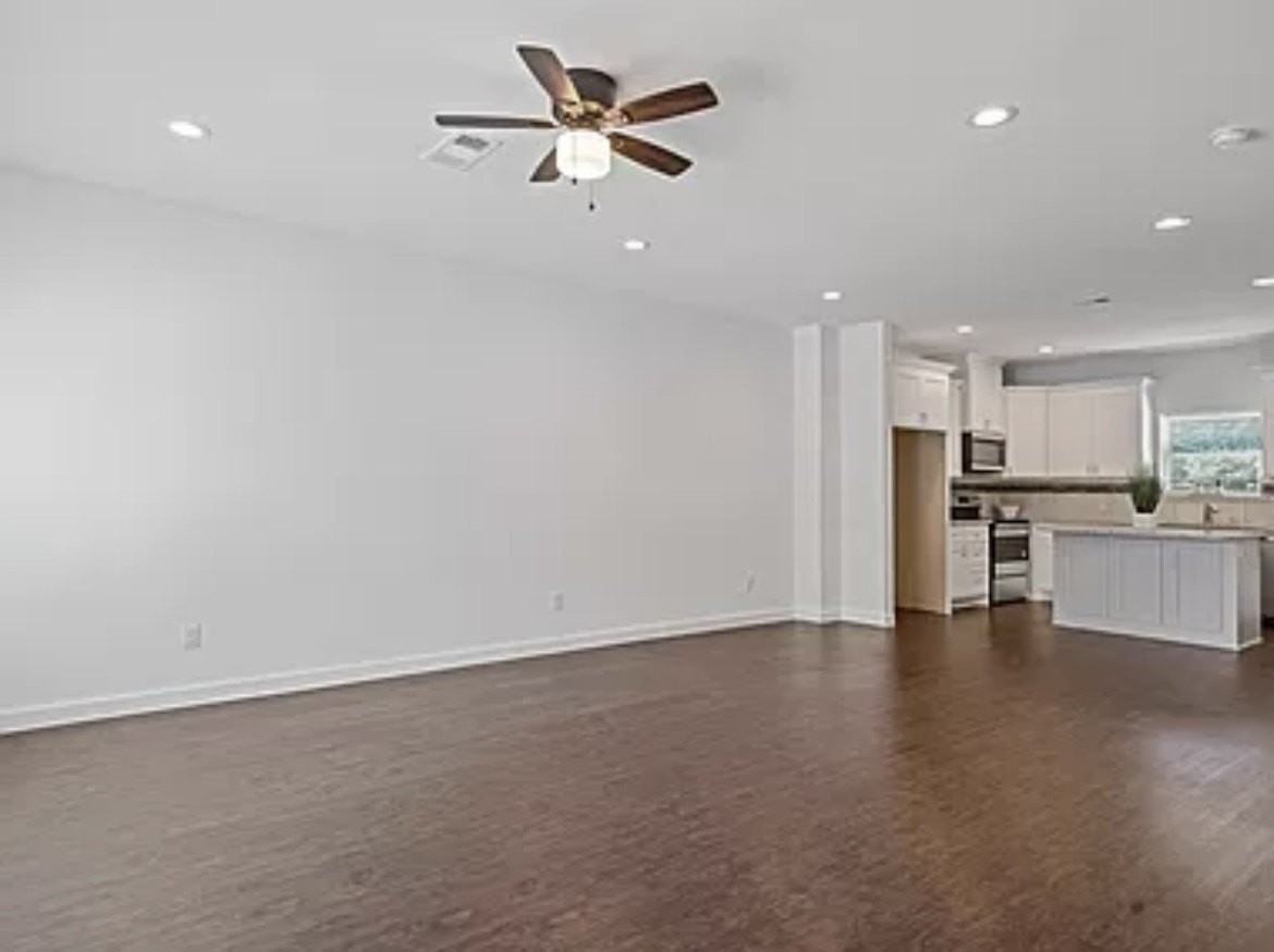 4703 Columbia Ave #104 - Photo 2 of 17
