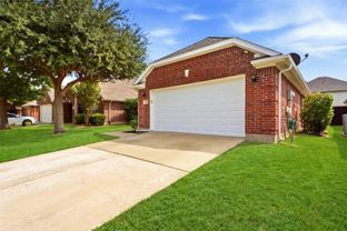 717 Creekside Dr - Photo 1 of 1