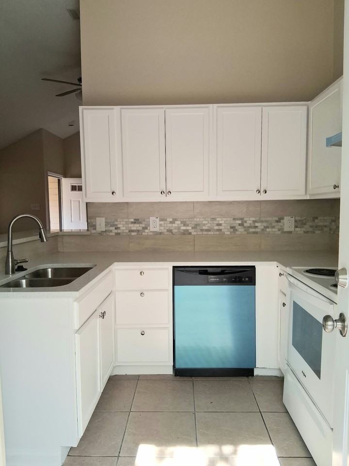 3208 Poplar Springs Ln - Photo 6 of 18