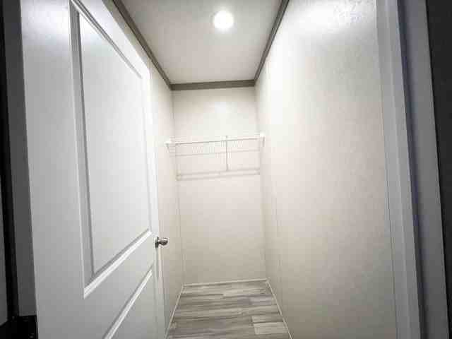 25168 Nuway Ave #121 - Photo 7 of 9