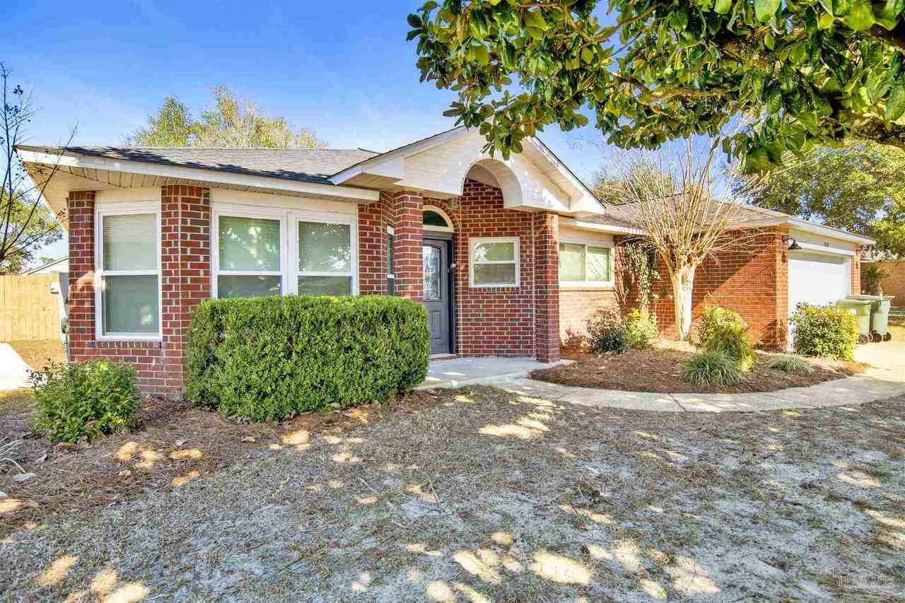 512 Batten Blvd - Photo 2 of 31