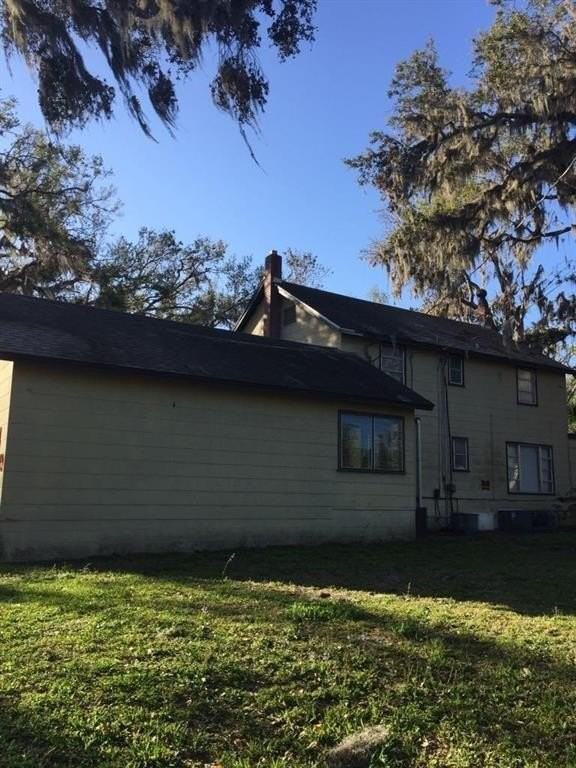 1611 Spring Garden Ct - Photo 2 of 14