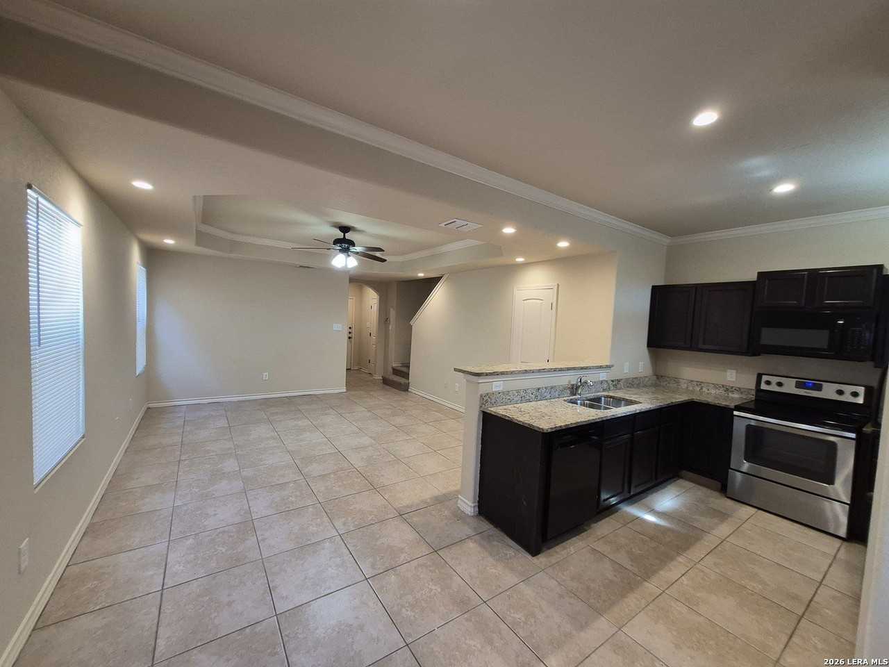 7034 Lakeview Dr #102 - Photo 7 of 30