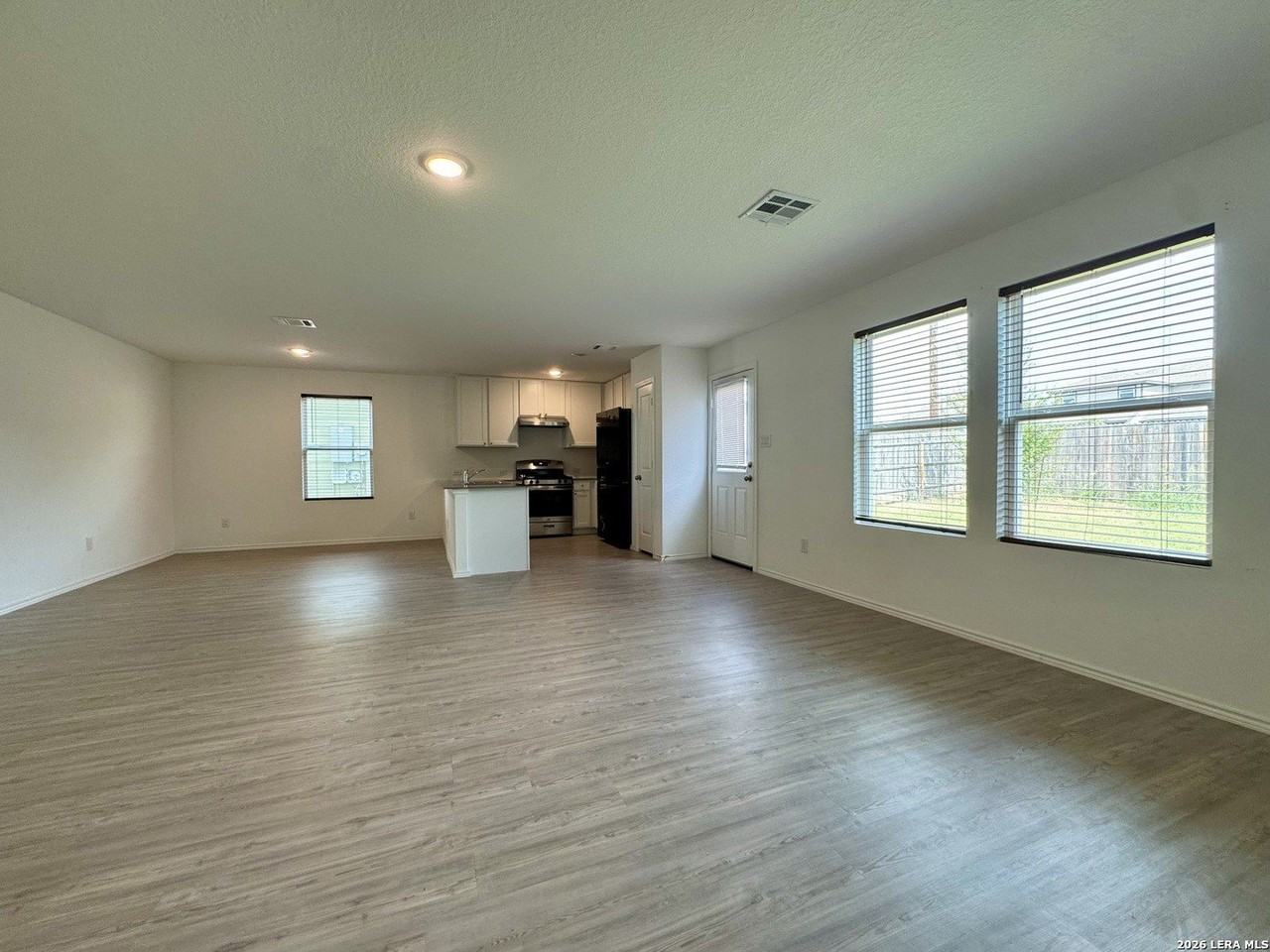 14531 Greenfield Ml - Photo 6 of 28