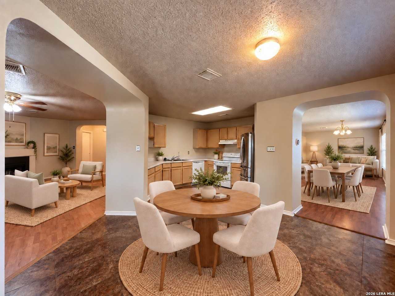 6426 Regency Ln - Photo 4 of 46