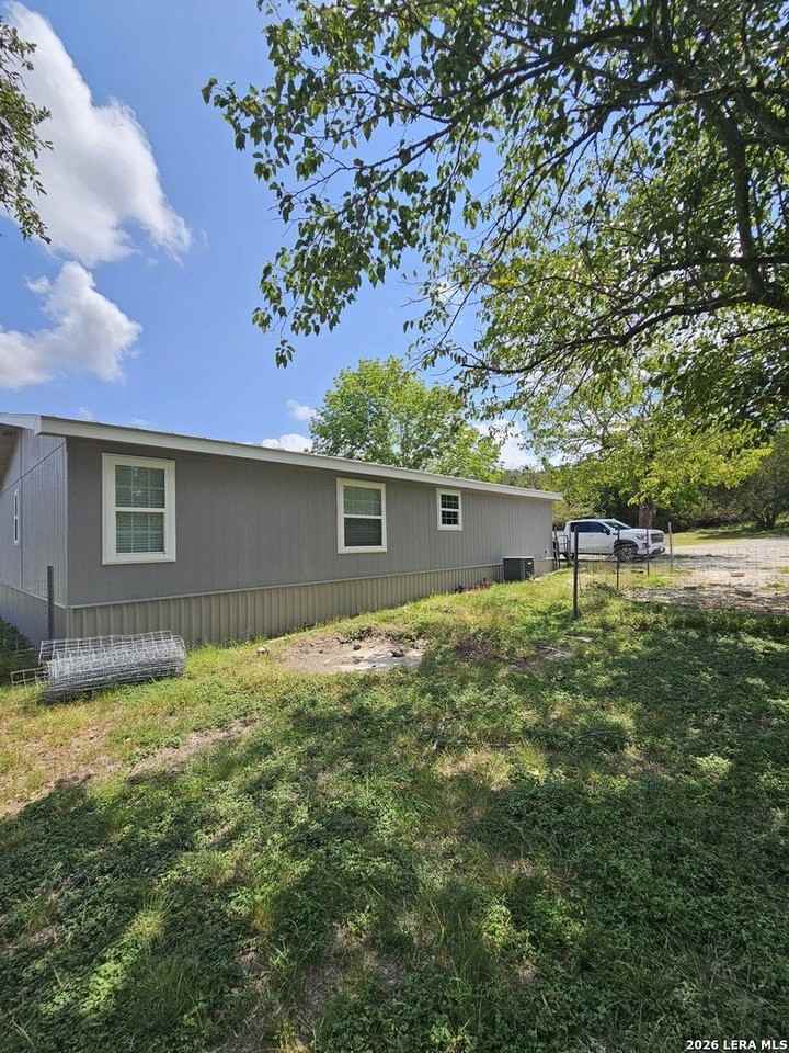 9008 Pocahontas - Photo 5 of 21