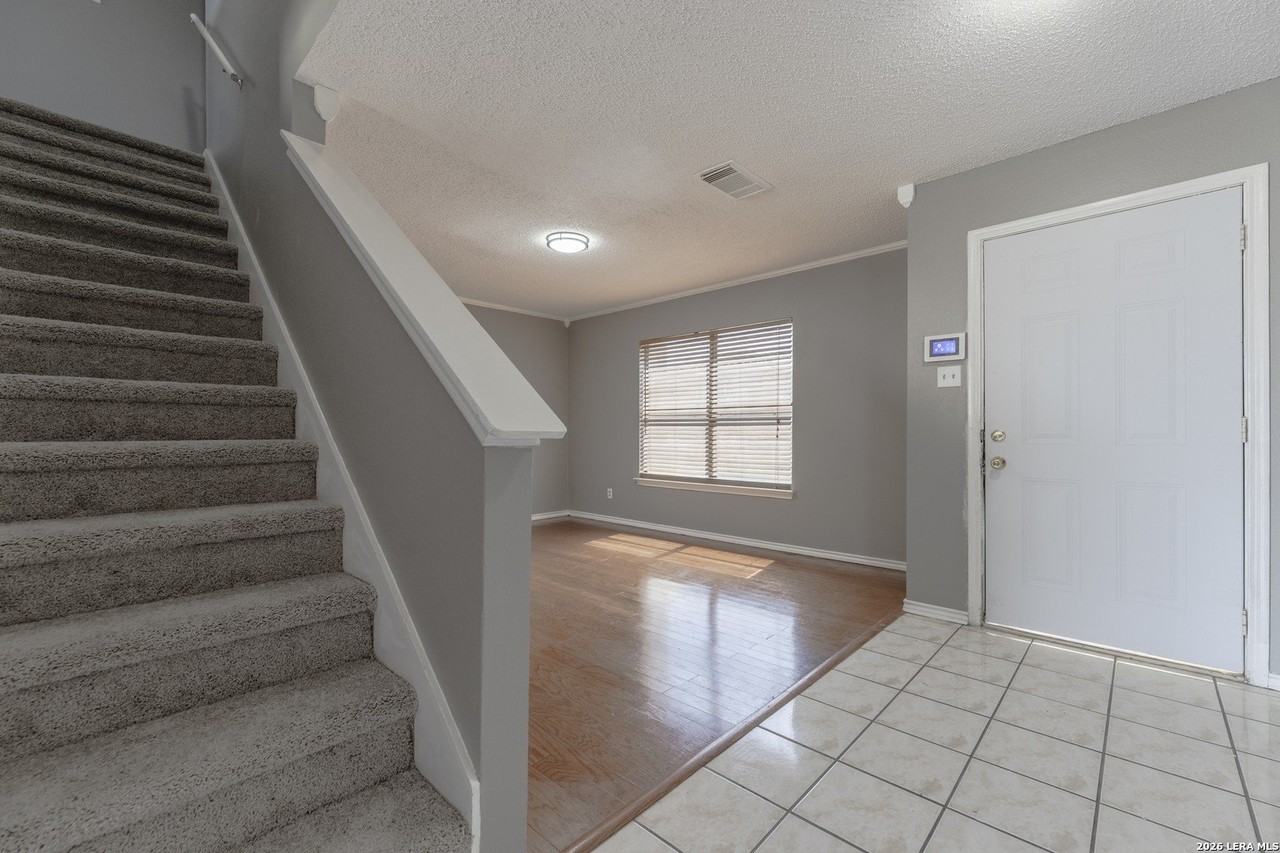 8011 Chestnut Cedar Dr - Photo 7 of 14