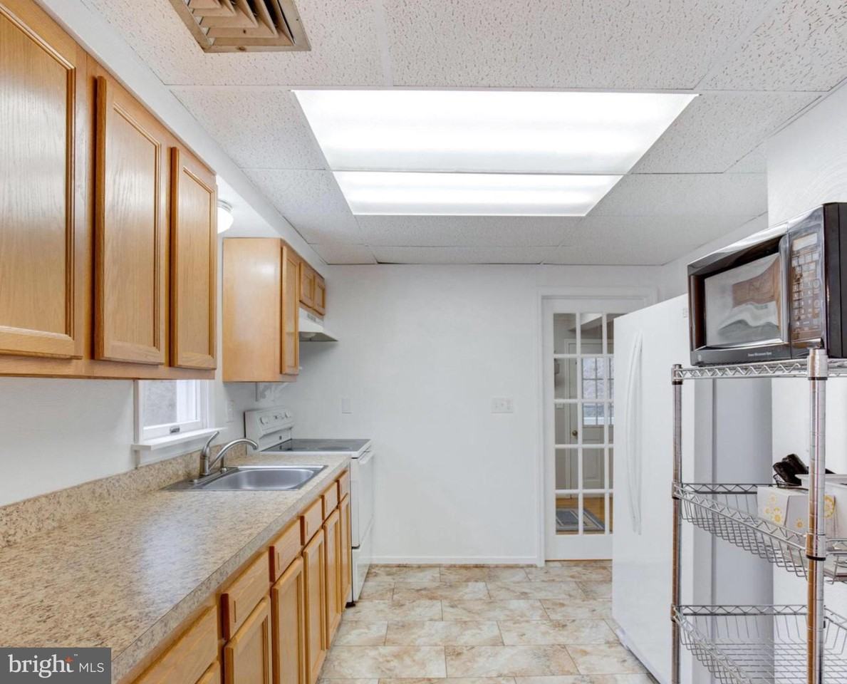 7627 B St #1 - Photo 3 of 13