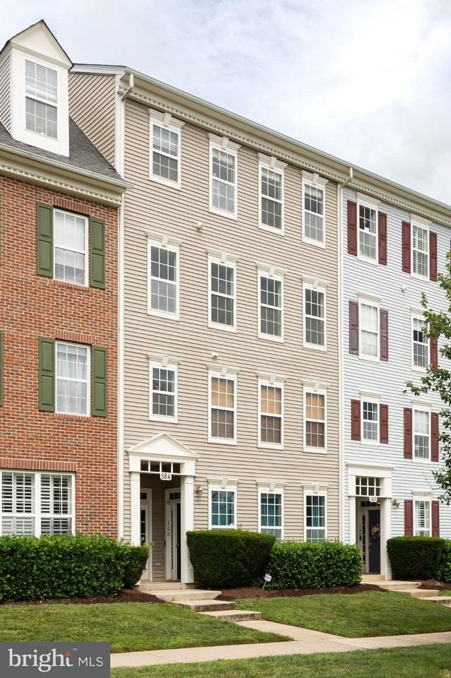 584 Orchard Ridge Dr #200 - Photo 2 of 50