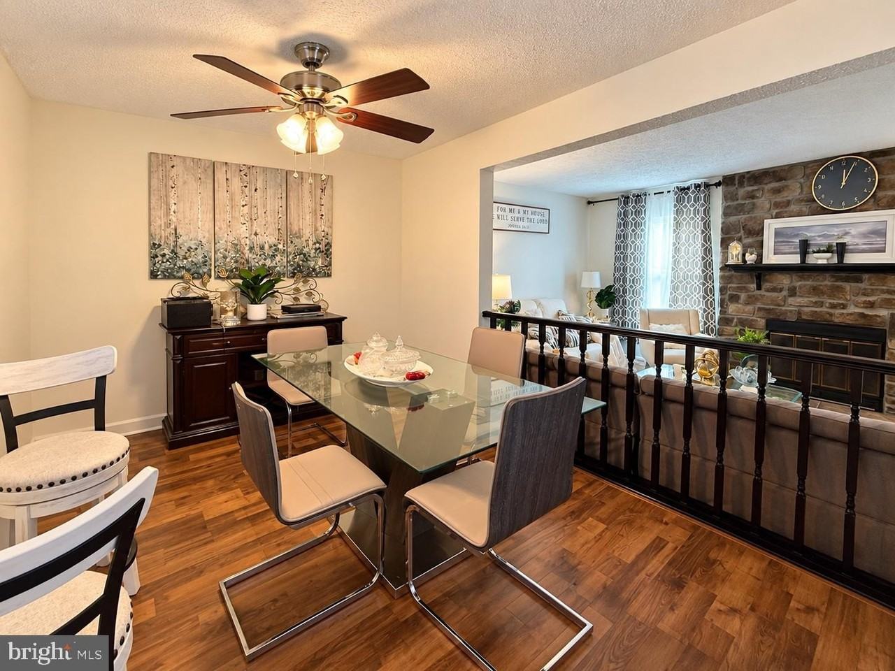 43 Stoneshire Dr - Photo 3 of 15