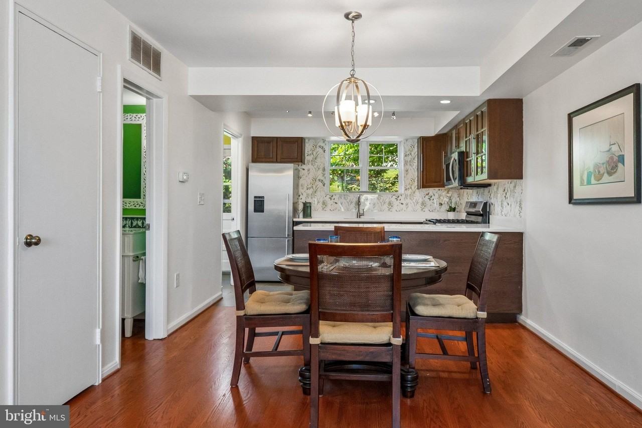 3812 Jason Ave - Photo 6 of 21