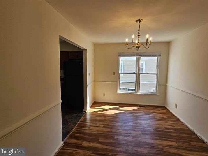 806 Grove Ave - Photo 4 of 19