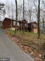 featured image of 1258 Lakeview Dr