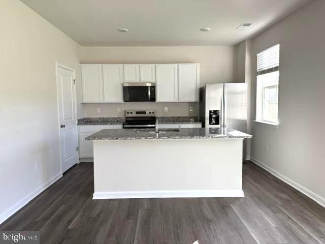 280 Anconas Blvd - Photo 2 of 12