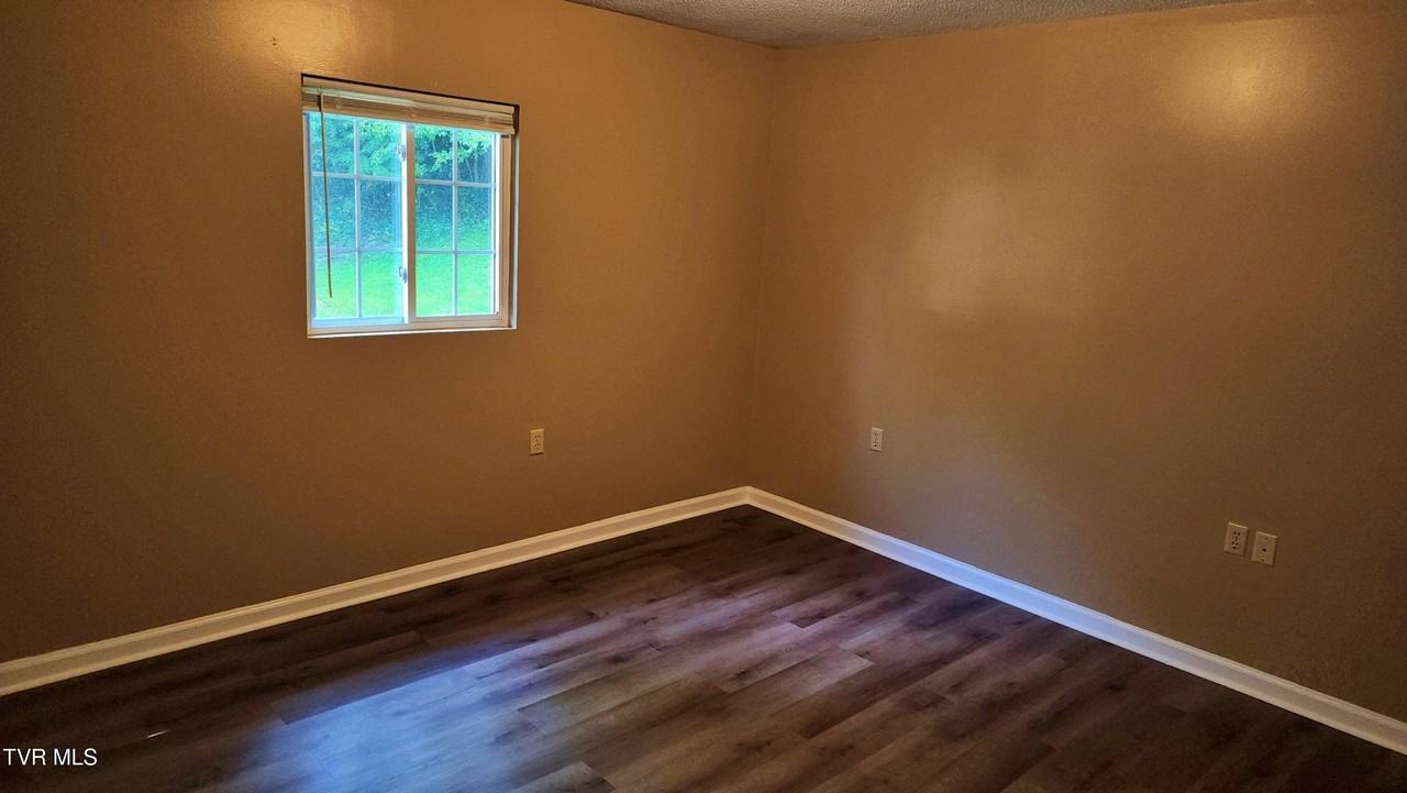 2816 Broad St #2816 - Photo 6 of 10