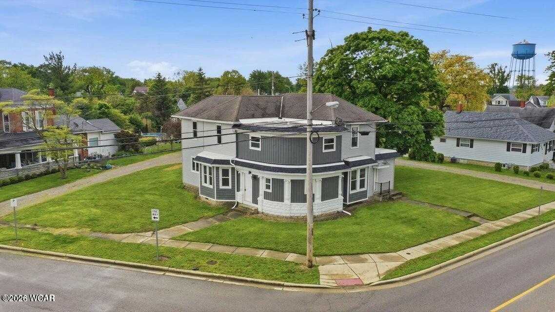 390 W Maple Ave - Photo 2 of 50