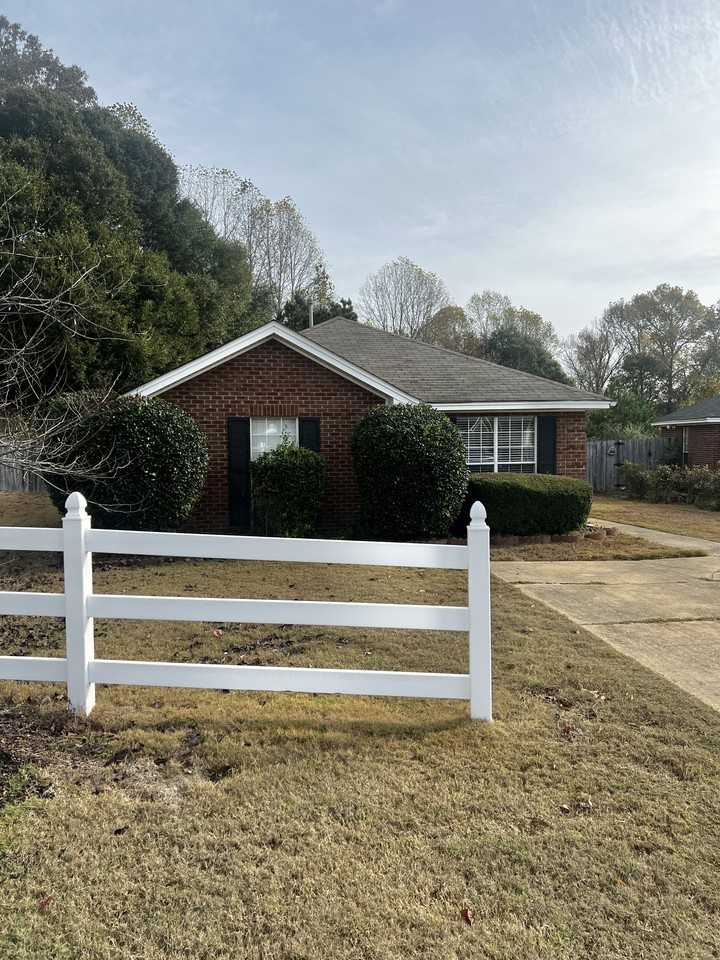 801 Cottage LanePrattville #60 - Photo 3 of 46