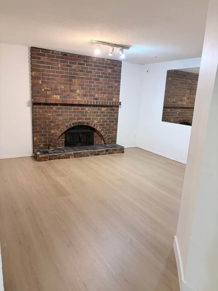 11314 133A Street - Photo 2 of 14
