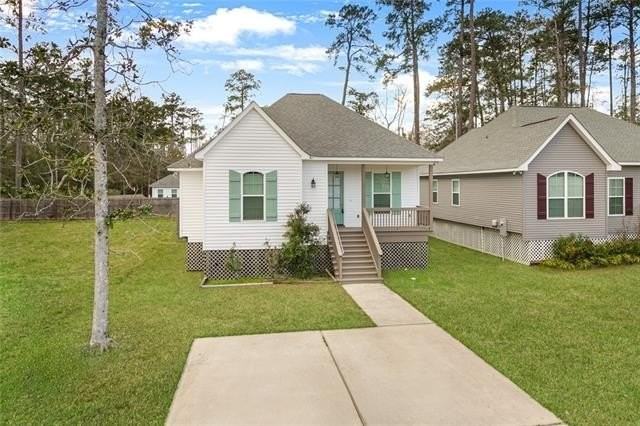 60471 Coral St - Photo 2 of 20