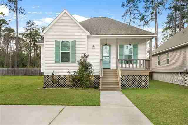 60471 Coral St - Photo 3 of 20