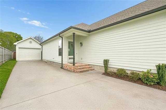 253 Oak Dale Dr - Photo 2 of 17