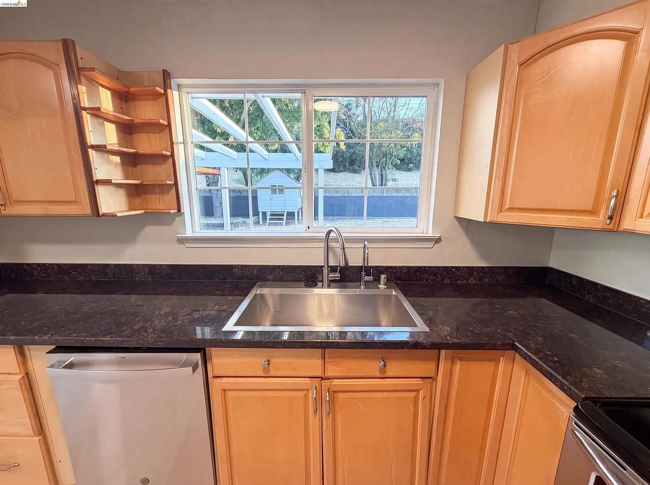 112 Aster Court - Photo 4 of 9