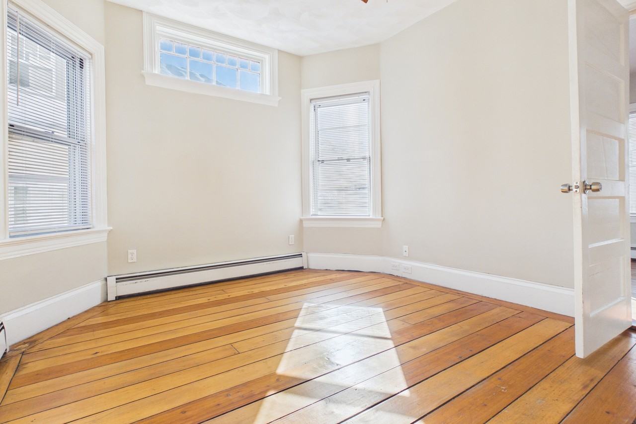 1303 Smith St #2 - Photo 2 of 9