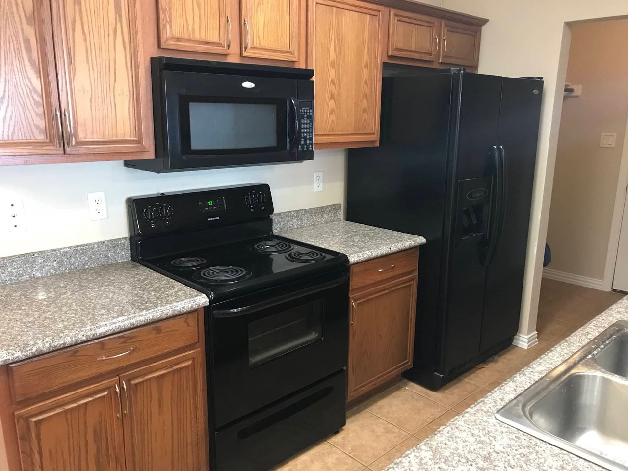 3157 Karen St #3157 - Photo 5 of 12