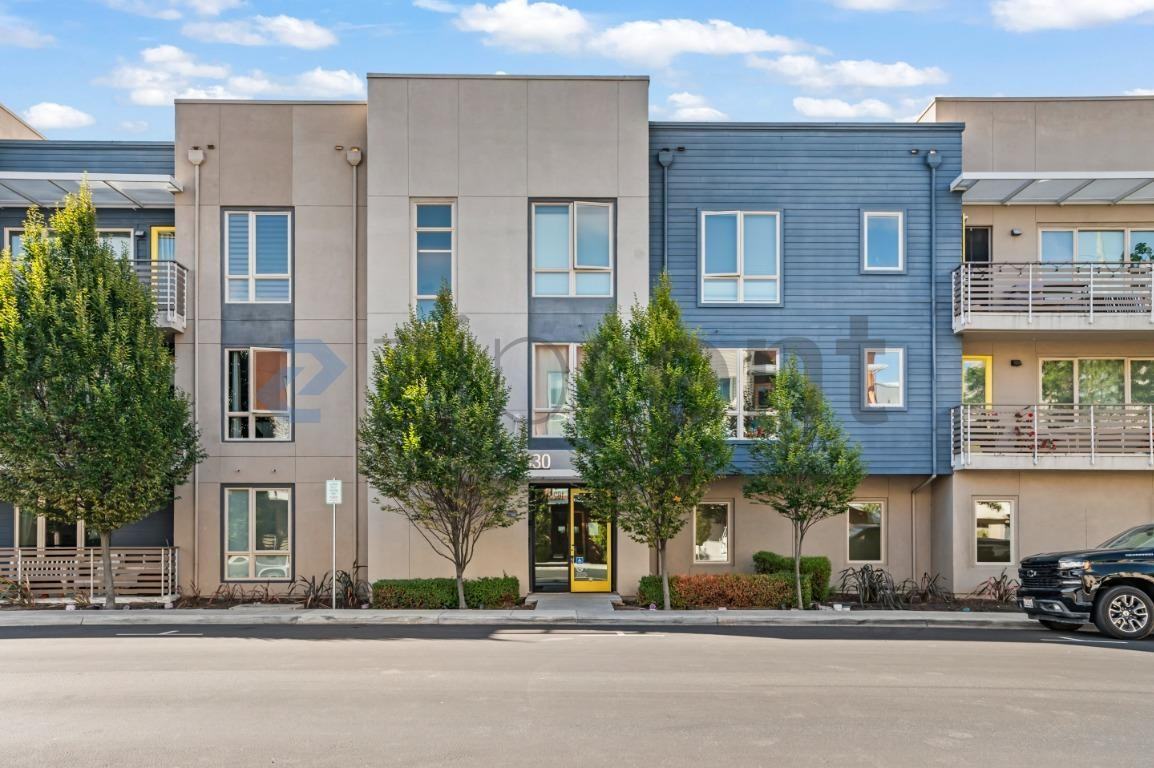 1630 Delano St #30 - Photo 2 of 31