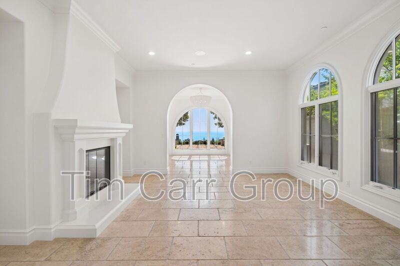 28 Cliffhouse Blf - Photo 3 of 34