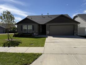 3805 South Windy Ridge Drive - Photo 1 of 1