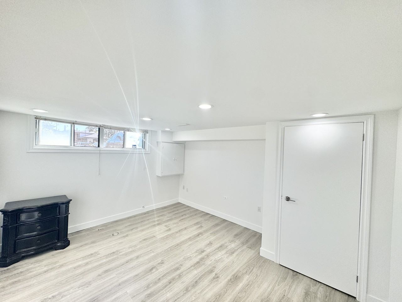 144 Laura Rd - Photo 7 of 18