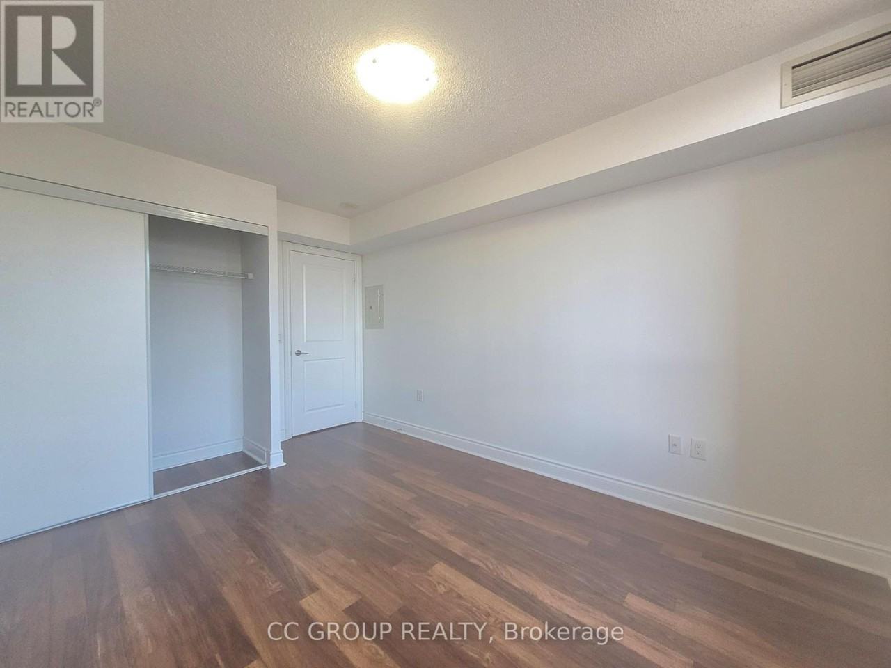 500 Doris Ave - Photo 7 of 20