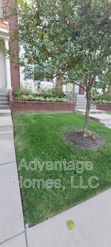 2915 Swift Ave - Photo 2 of 29