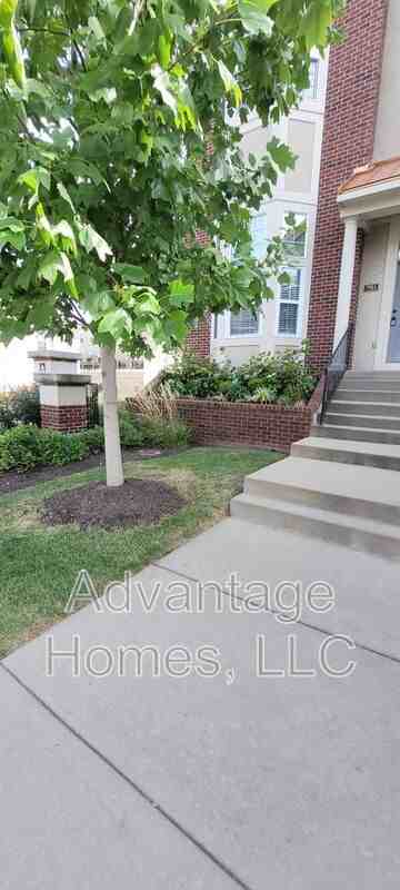 2915 Swift Ave - Photo 3 of 29