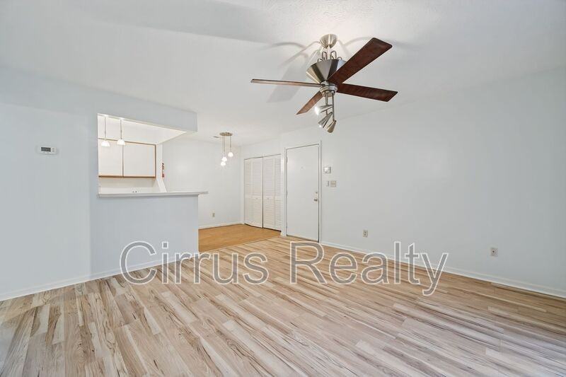 124 Wells Ct - Photo 6 of 16