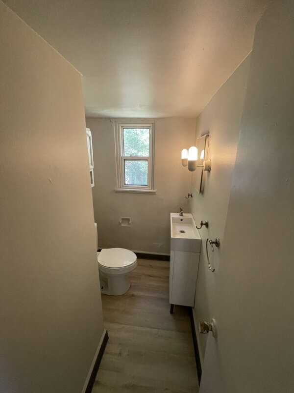 1344 Washington Blvd - Photo 5 of 15