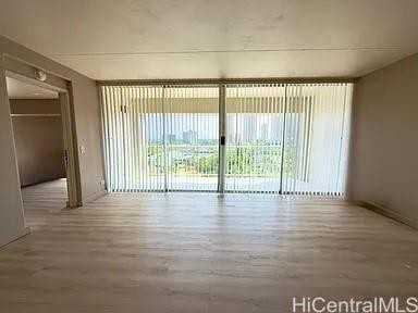430 Keoniana St #606 - Photo 4 of 8