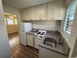 featured image of 120 Kihapai St #5