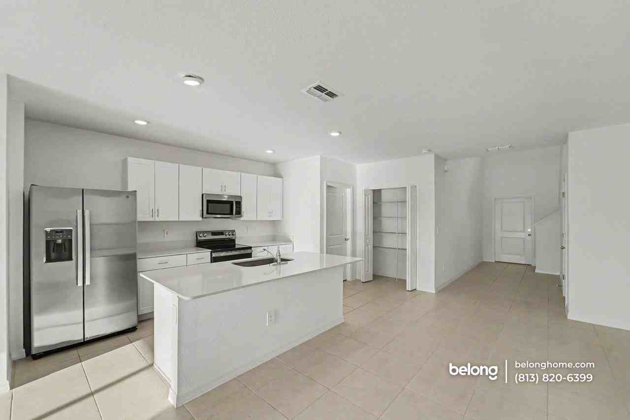 11522 Brae Way - Photo 6 of 16