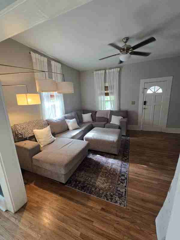 4712 Attleboro St - Photo 5 of 7