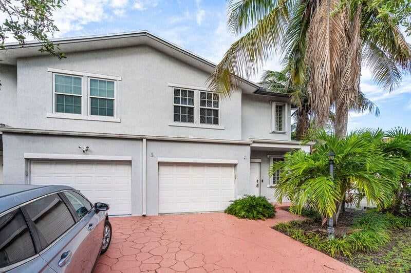 2300 Florida Blvd ##A - Photo 2 of 5