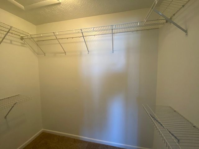 410 Aurora St - Photo 2 of 12