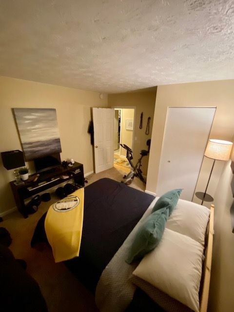 410 Aurora St - Photo 3 of 12