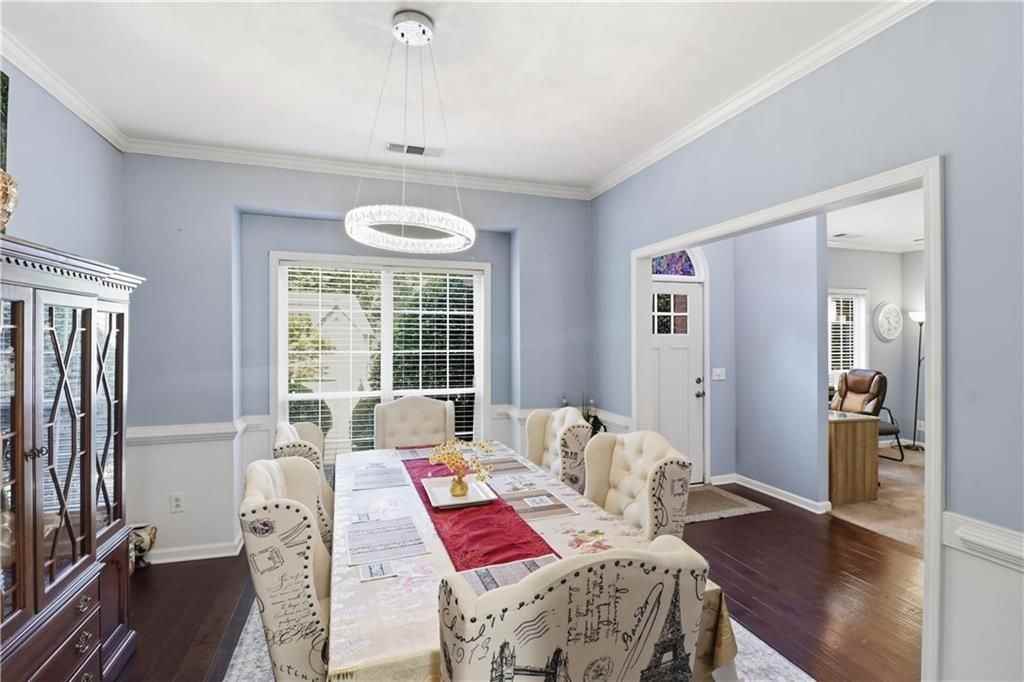 108 Township Ct - Photo 4 of 29