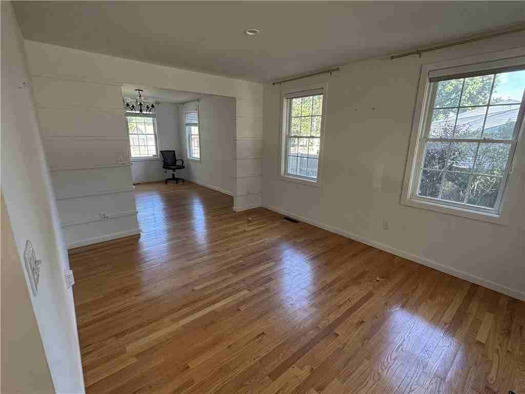 156 Mount View Ave - Photo 3 of 13