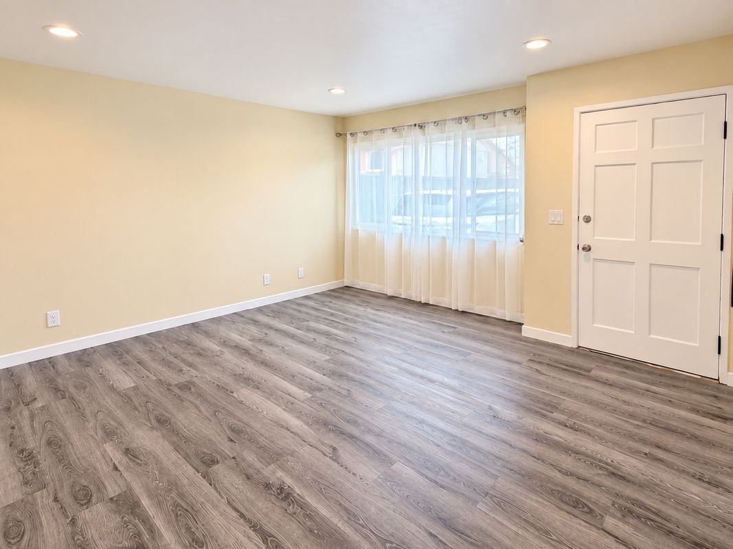 3813 1/2 W 111th Pl - Photo 3 of 16