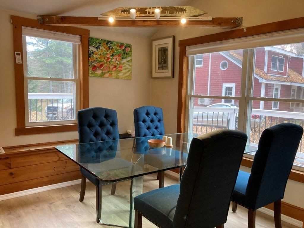 210 Prospect Hill Rd - Photo 4 of 10